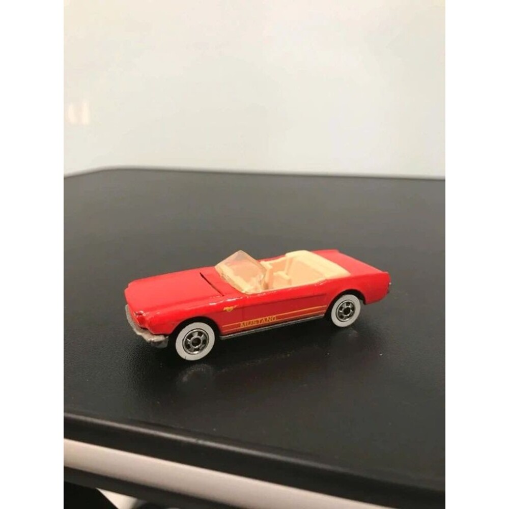 Rare 1983 Vintage Hot Wheels Mustang